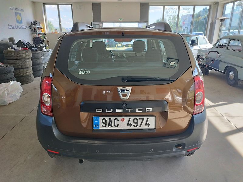 Dacia Duster (2012) 1,6I,77KW,KLIMA,ALU,KOUP.V ČR - fotka 6 z 22