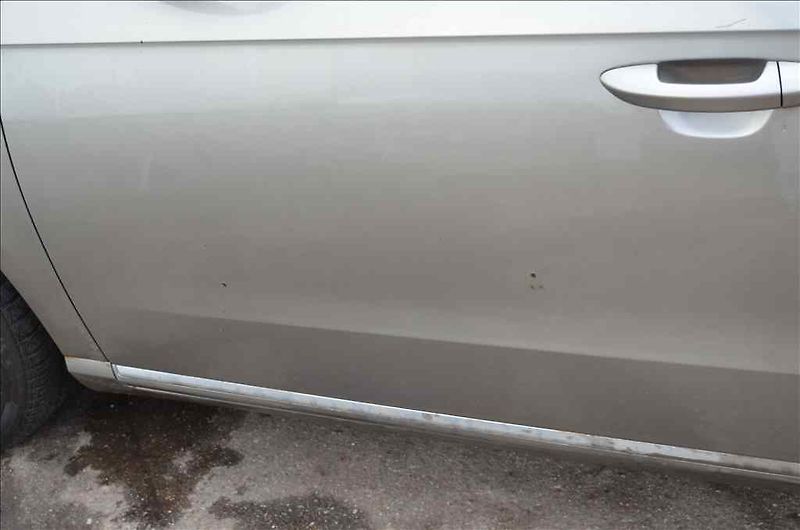 Volkswagen Passat (2012) VARIANT 2,0 TDI - fotka 11 z 26