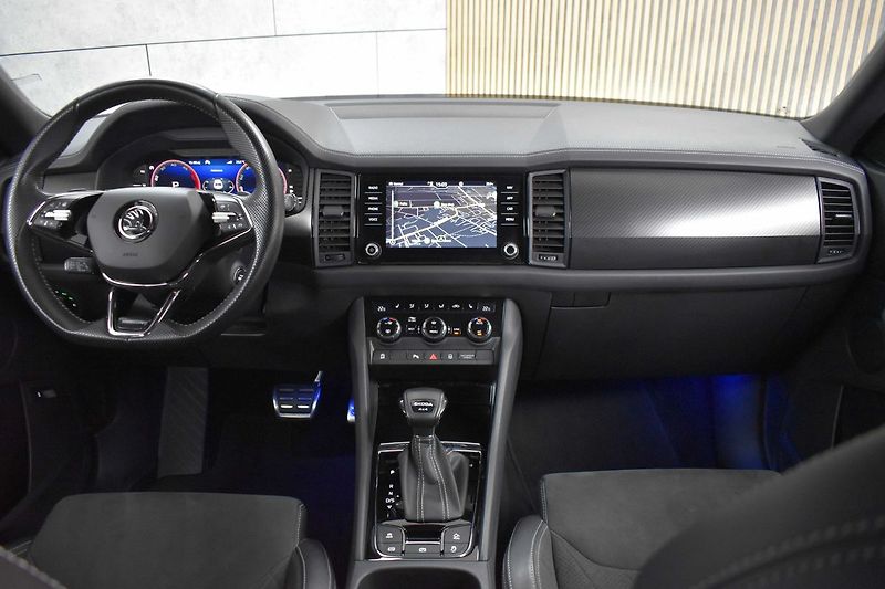 Škoda Kodiaq 2.0 TDI 4x4*SPORTLINE*TAŽNÉ*ČR - fotka 8 z 48