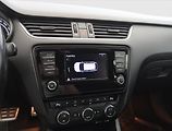 Škoda Octavia (2014) RS 2.0 TDI, Automat, Navi - náhled 17