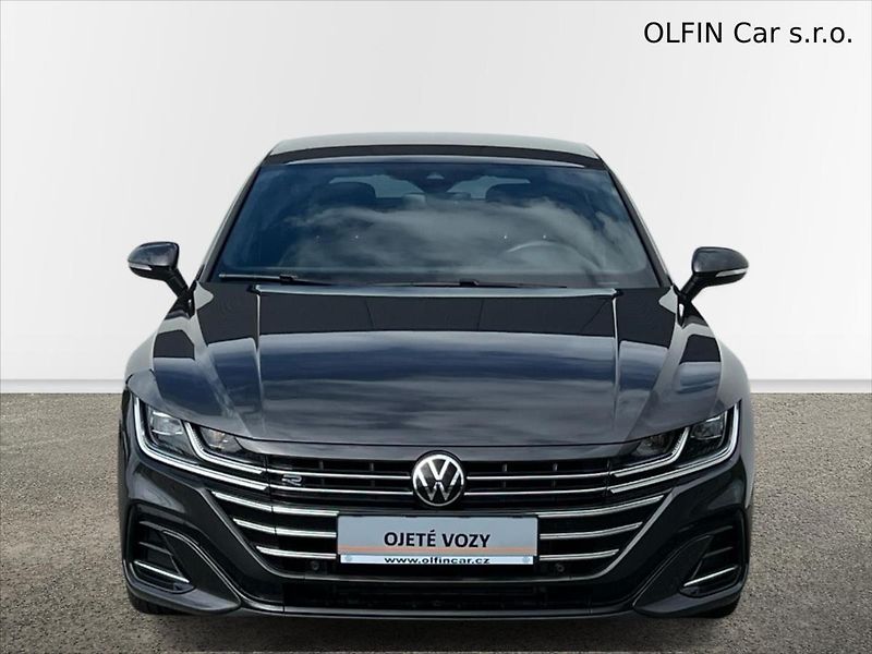Volkswagen Arteon 2,0 TDi 110kW 7DSG R-line - fotka 4 z 29