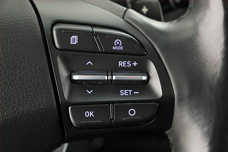 Hyundai i30 (2020) 1.6 CRDi, Automat, Navi - fotka 19 z 20