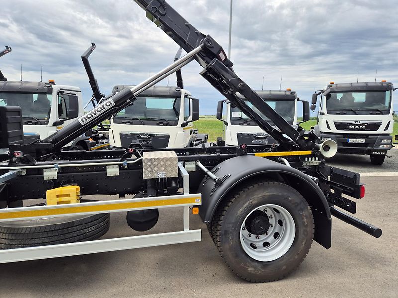 MAN TGM 18.290 KONTEJNER 10T - fotka 8 z 8