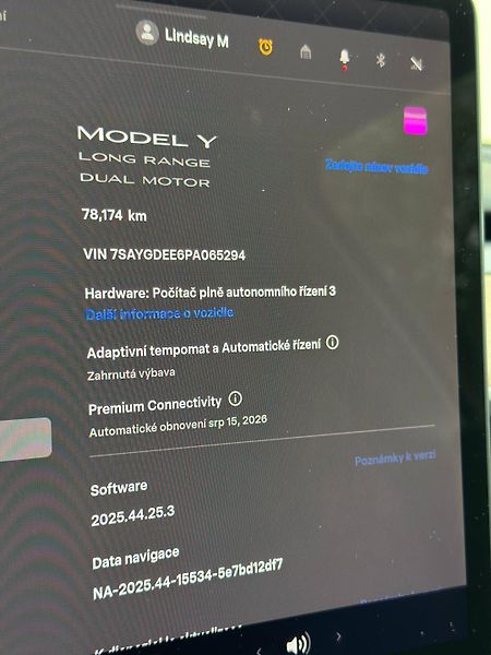 Tesla Model Y (2023) LONG RANGE DUAL MOTOR AWD 2023 - fotka 27 z 28