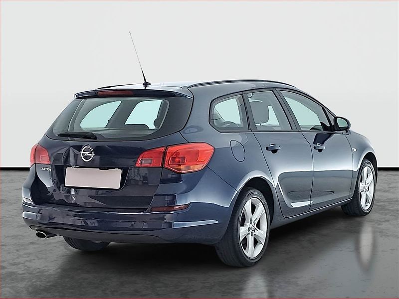 Opel Astra (2011) 1.4 T, po STK, jezdí skvěle - fotka 5 z 16