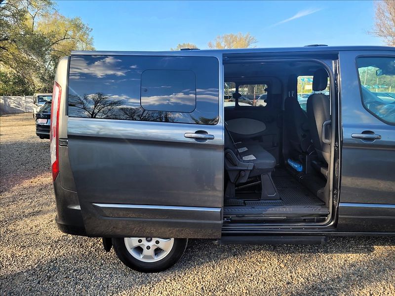 Ford Tourneo Custom 2,0 tdci,Titanium,8míst,klima - fotka 16 z 49