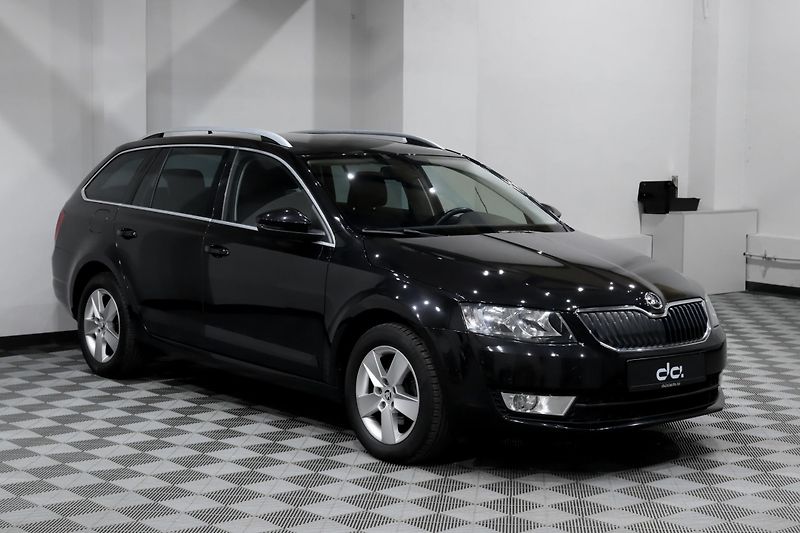 Škoda Octavia 3 Combi 1.4 TSI 110 kW - fotka 2 z 27