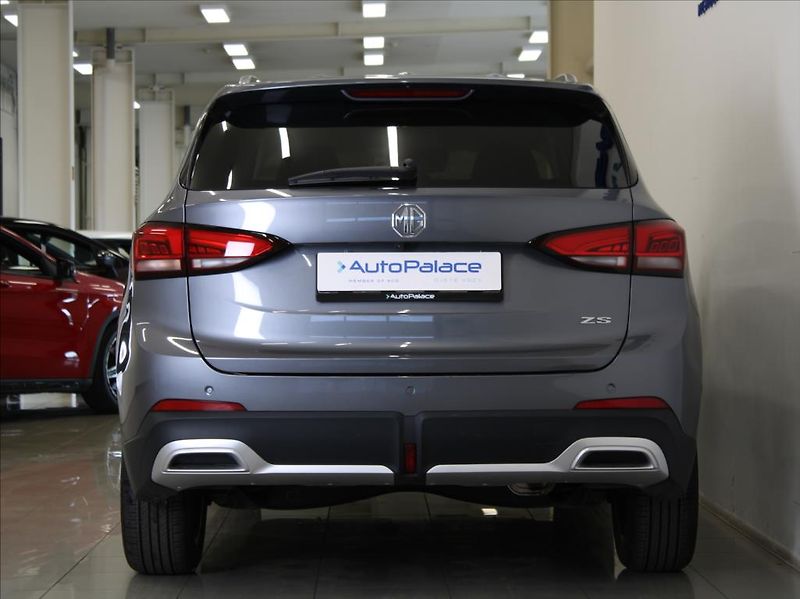 MG ZS 1,5 i 85kW Elegance 26tkm.ČR - fotka 4 z 27