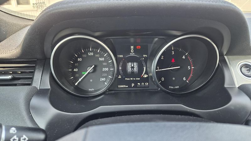 Land Rover Range Rover Evoque 2.0D 4X4 9.Kvalt AUT, DPH! TOP - fotka 19 z 29
