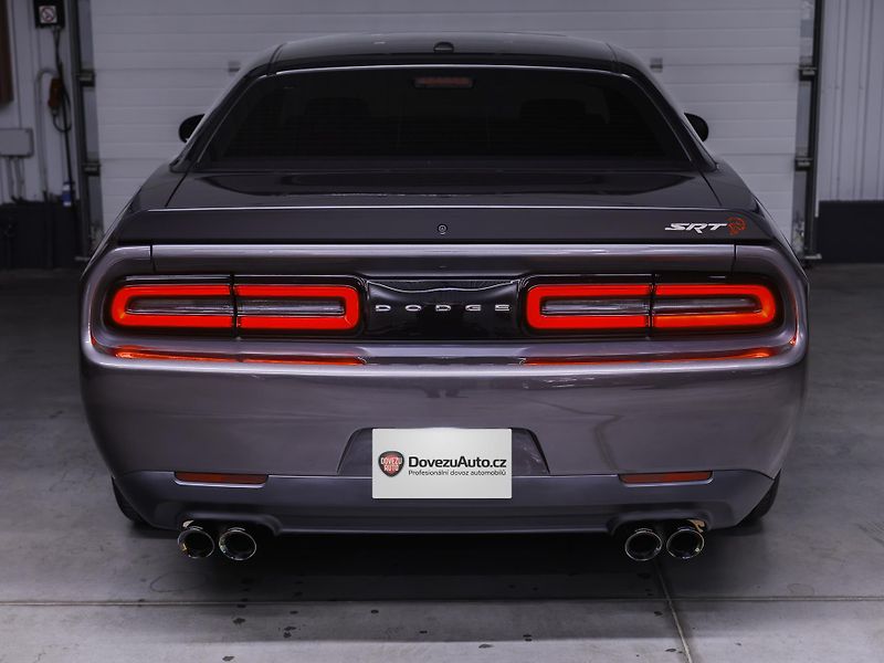 Dodge Challenger SRT HELLCAT 6.2 V8 | 527 kW  - fotka 11 z 56