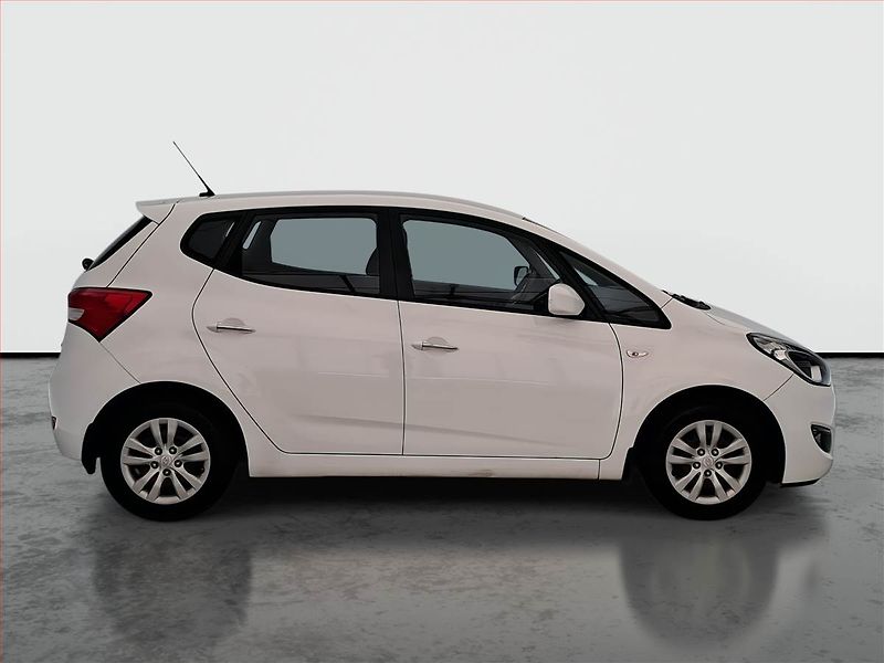Hyundai ix20 (2017) 1.4 CVVT, Serv.kniha - fotka 6 z 17
