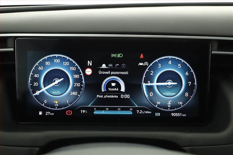 Hyundai Tucson (2023) Smart 1.6 T-GDI 48V MHEV - fotka 8 z 13