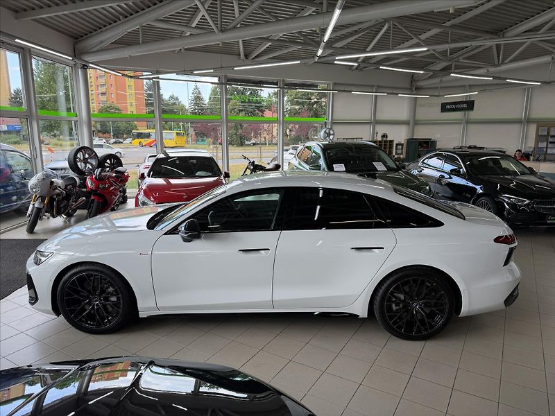 Audi A6 3,0 3,0 V6 TFSI QUATTRO S-line - fotka 7 z 41