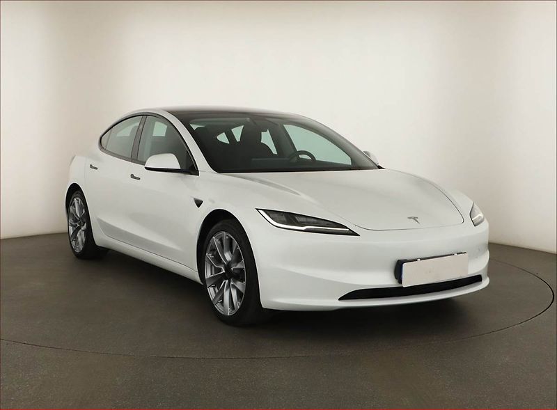 Tesla Model 3 (2024) Standard Range LFP, SoH 96% - fotografie inzerátu