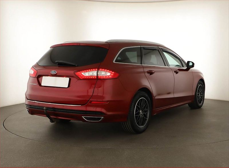 Ford Mondeo (2016) 2.0 TDCI, Navi, Tempomat - fotka 5 z 13