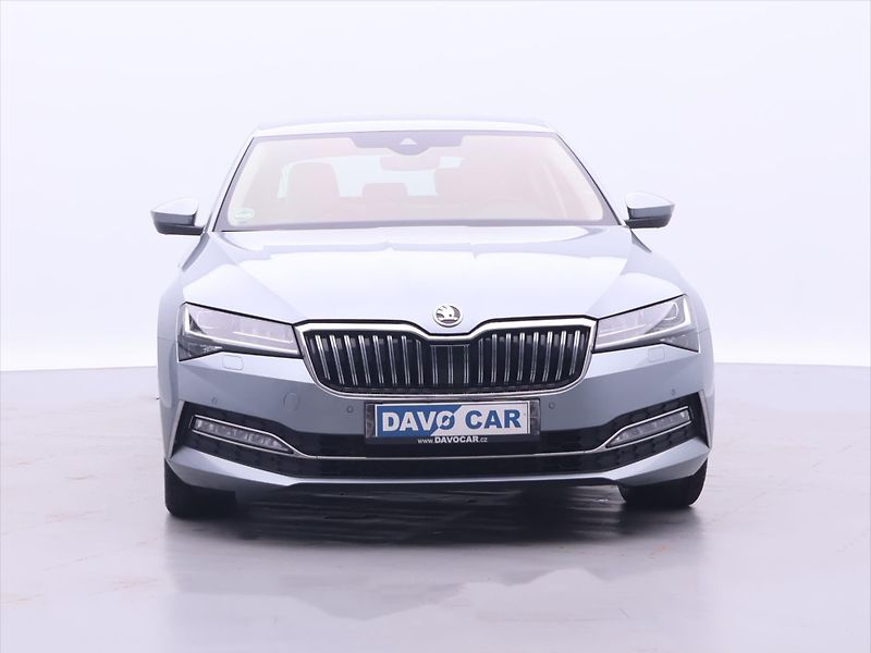 Škoda Superb 2,0 TDI DSG L&K LED  DPH CZ - fotka 2 z 31