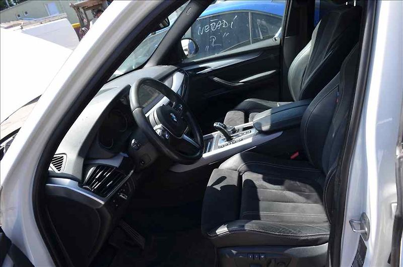 BMW X5 (2016) 2,0 - fotka 21 z 26