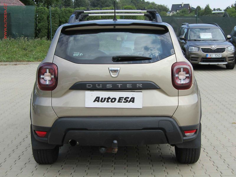 Dacia Duster (2019) 1.6i, AC, temp, tažné - fotka 5 z 16