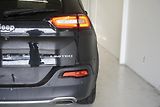 Jeep Cherokee 3,2I V6 LIMITED 4X4 AUT. - náhled 7