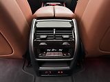 BMW X7 40i-INDIVID-MASÁŽE-R22-TAŽ. - náhled 32