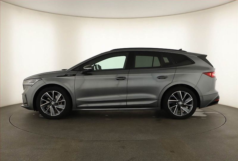 Škoda Enyaq (2023) Sportline iV 60 (62 kWh) - fotka 3 z 19