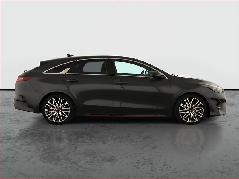 Kia Pro_Ceed (2022) GT 1.6 T-GDI - fotka 6 z 19