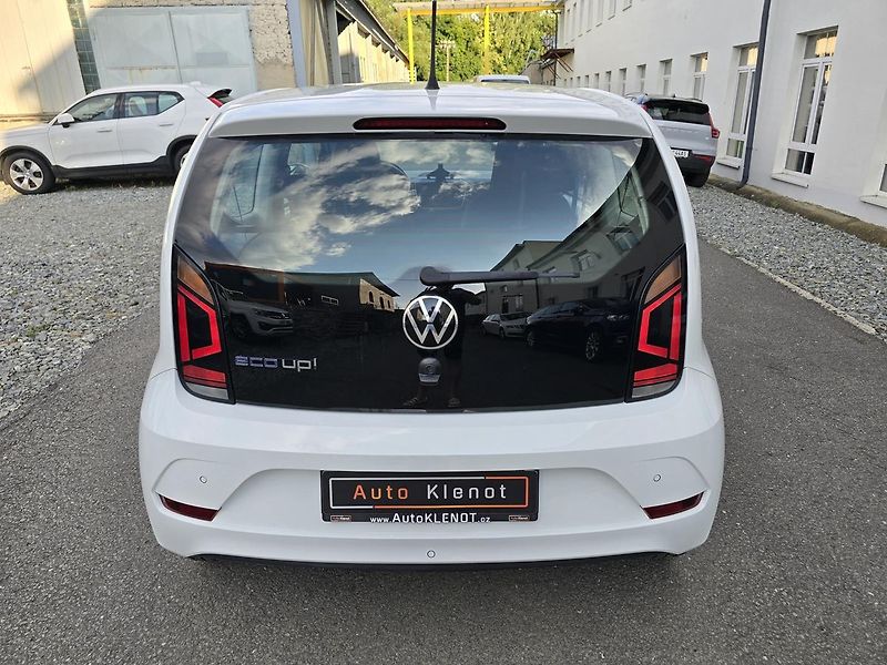 Volkswagen up! CNG KAMERA + DIGIKLIMA ČR - fotka 6 z 28