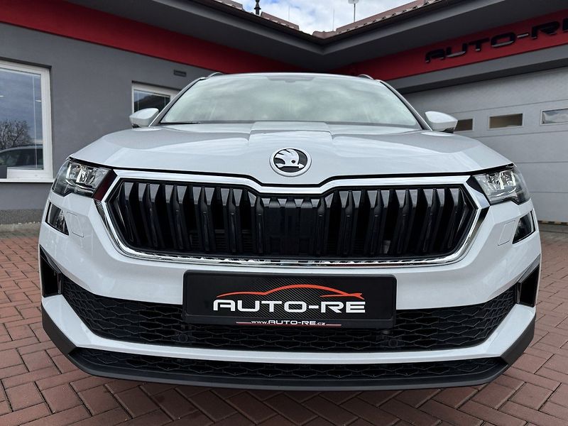 Škoda Karoq (2023) 1.5TSi LED Navi Kamera Virtual - fotka 34 z 48