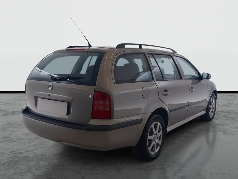 Škoda Octavia (2006) 1.6, po STK, za skvělou cenu - fotka 5 z 16