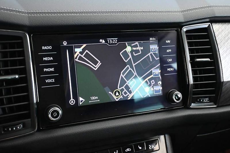Škoda Kodiaq (2023) 2.0 STYLE LED MATRIX DSG Virtu - fotka 16 z 34