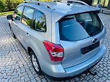 Subaru Forester 2.0i 4x4 AUT TAŽNÉ SERVISKA - náhled 17