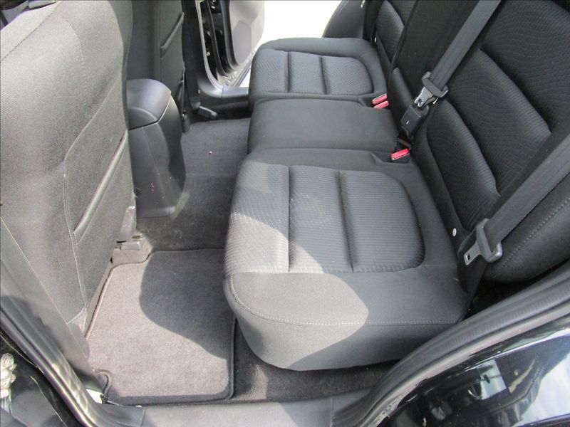 Mazda CX-5 2.2 Skyactiv-D, aut. klima - fotka 26 z 38