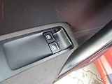 Volkswagen Polo (2013) 1.2 TSi, Ac, tempo, park - náhled 11