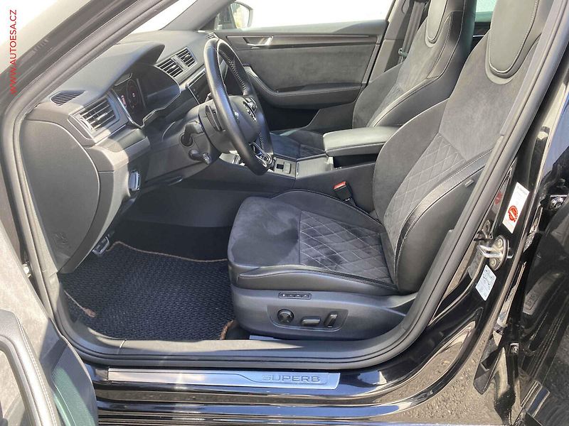 Škoda Superb (2021) 2.0TDi 4x4, DSG, LED, ACC - fotka 9 z 21