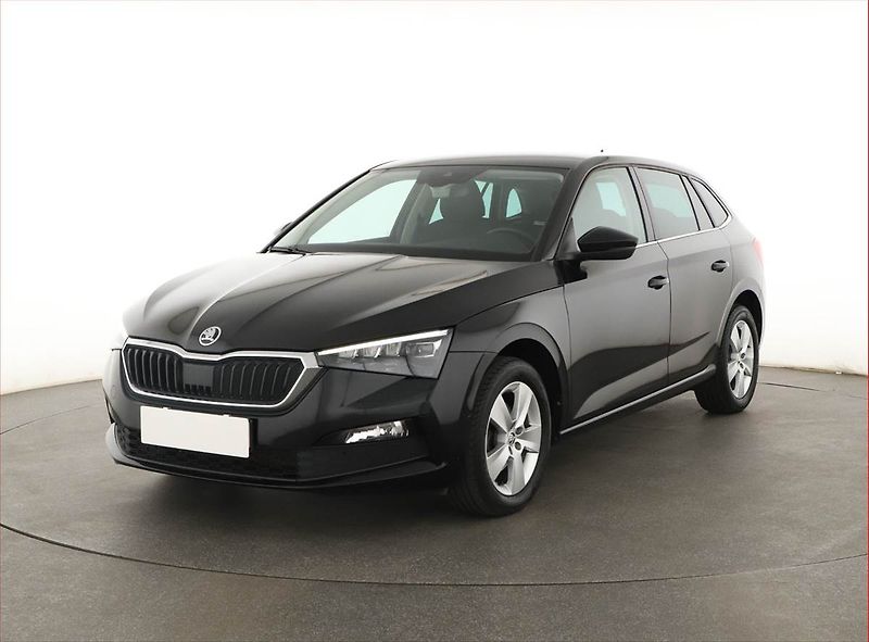Škoda Scala (2021) Style 1.5 TSI, ČR,1.maj - fotka 2 z 19