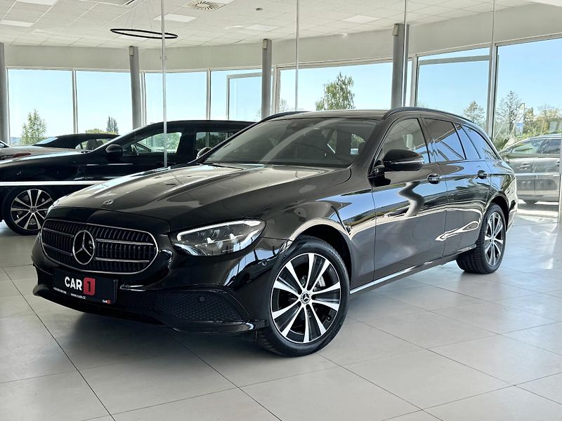 Mercedes-Benz Třídy E 300de 4MATIC*Webasto*Panorama - fotografie inzerátu