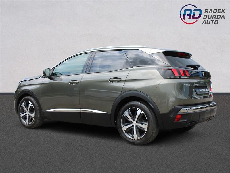 Peugeot 3008 1,2 i 96kW  1.MAJ,ČR,ALLURE - fotka 7 z 35