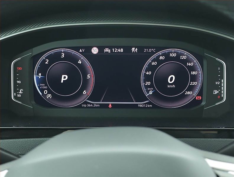 Volkswagen Arteon (2023) 2.0 TDI - fotka 11 z 18