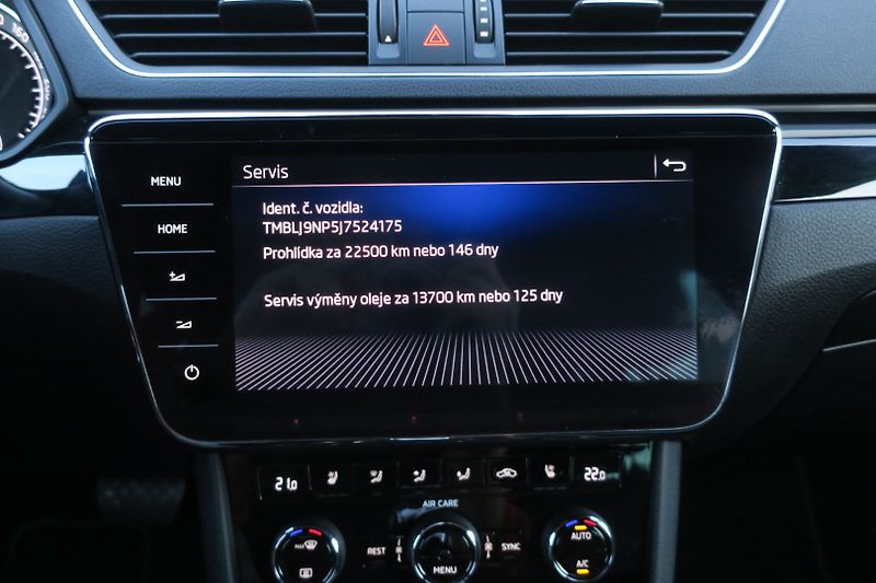 Škoda Superb (2017) 2.0 TDI 140kW 4x4 L&K DSG - fotka 49 z 50