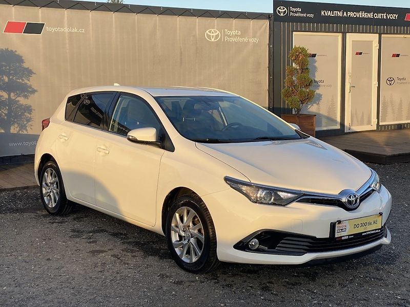 Toyota Auris 1.6i, ČR, Trend+, záruka - fotka 1 z 19