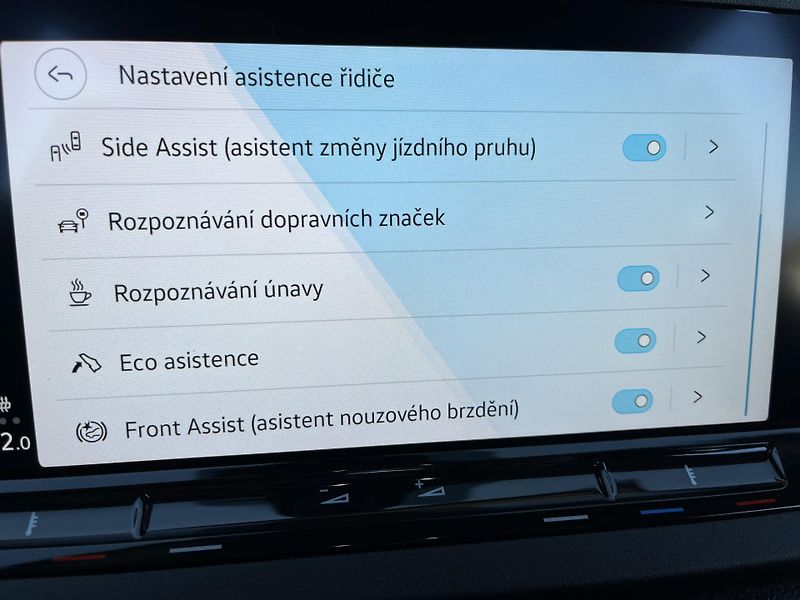 Volkswagen Ostatní (2021) CALIFORNIA 1.5TSI KUCH*NEZ*TAŽ - fotka 23 z 46