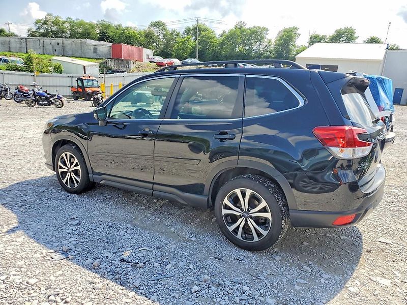 Subaru Forester (2023) LIMITED  - fotka 3 z 12