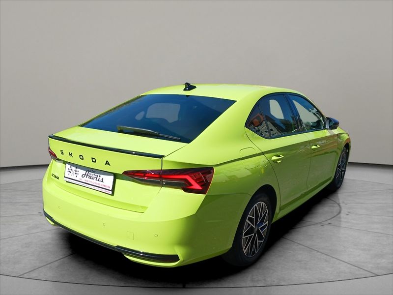 Škoda Octavia 1,5 TSI FL SPORTLINE - fotka 5 z 27
