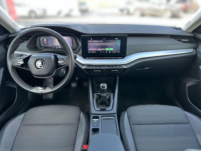 Škoda Octavia (2024) 1.5 TSI Selection - fotka 5 z 26
