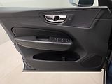 Volvo XC60 B5 AWD CORE AUT CZ - náhled 7