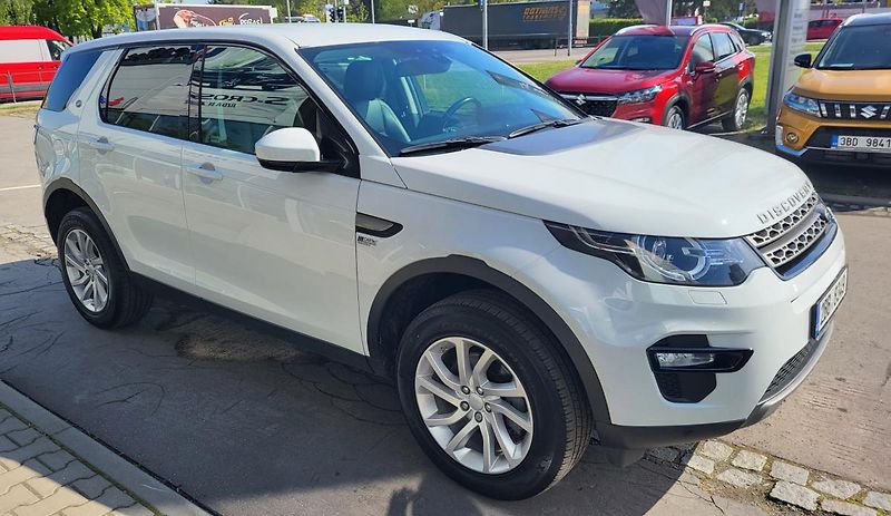 Land Rover Discovery Sport (2018) 2,0 SE TD4 AT 150k - fotka 4 z 32