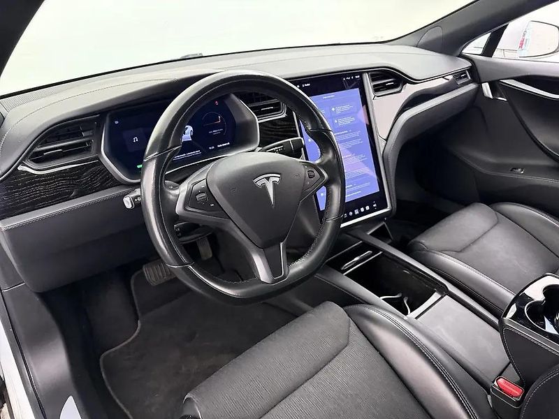 Tesla Model S 100D AWD 386kW MCU2 1.Maj - fotka 3 z 11