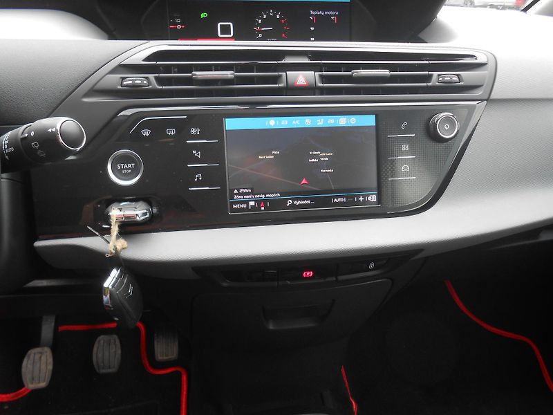 Citroën C4 SpaceTourer NAVI, Tažné, 49500KM - fotka 31 z 40