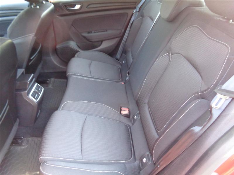Renault Mégane 1,6 - fotka 8 z 11