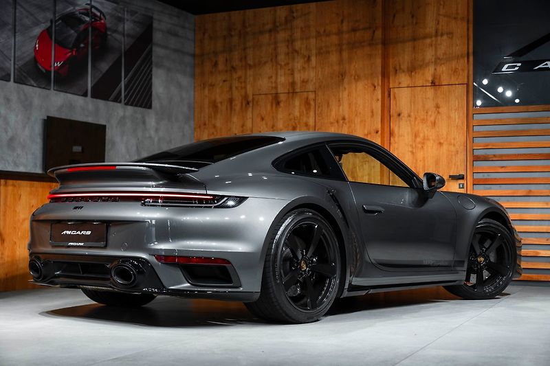 Porsche 911 Turbo, BOSE, ACC, VÝFUKY, MATR - fotka 20 z 20